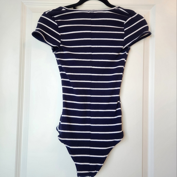 Urban Outfitters Out From Under Bodysuit-  Size Medium - Picture 3 of 9
